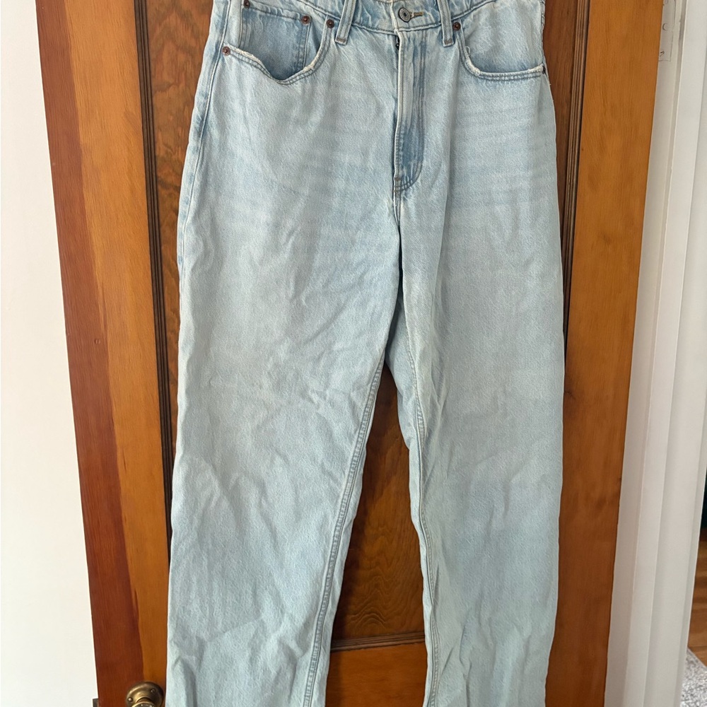 Abercrombie & Fitch women’s wide leg Light Blue Straight Jeans